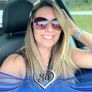 Meet your Posher, Carla